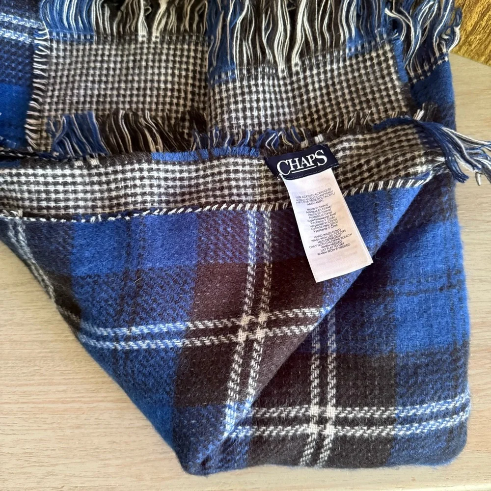 Chaps Oversized Reversible Scarf Plaid & Houndstooth Fringe‎ Winter Wrap 25x72